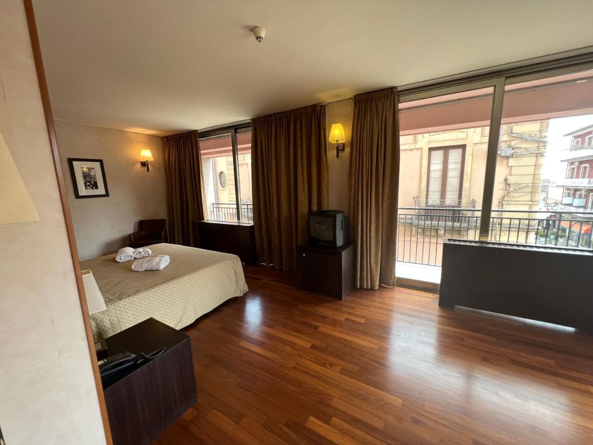 Hotel La Fenice Belpasso Eksteriør billede